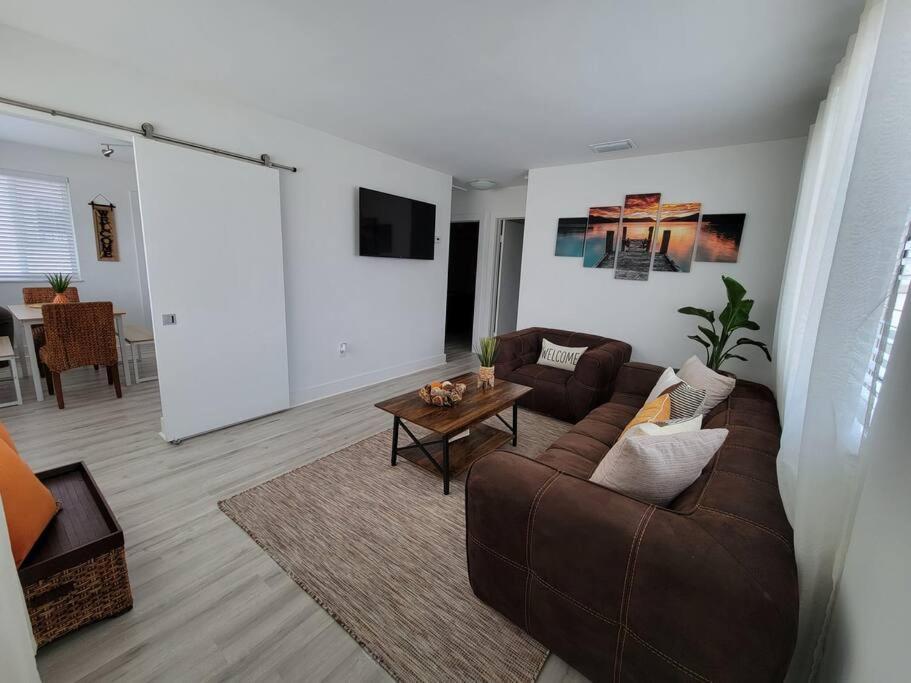 Ferienwohnung Sol Miami #1 With Free Parking On Premises Exterior foto